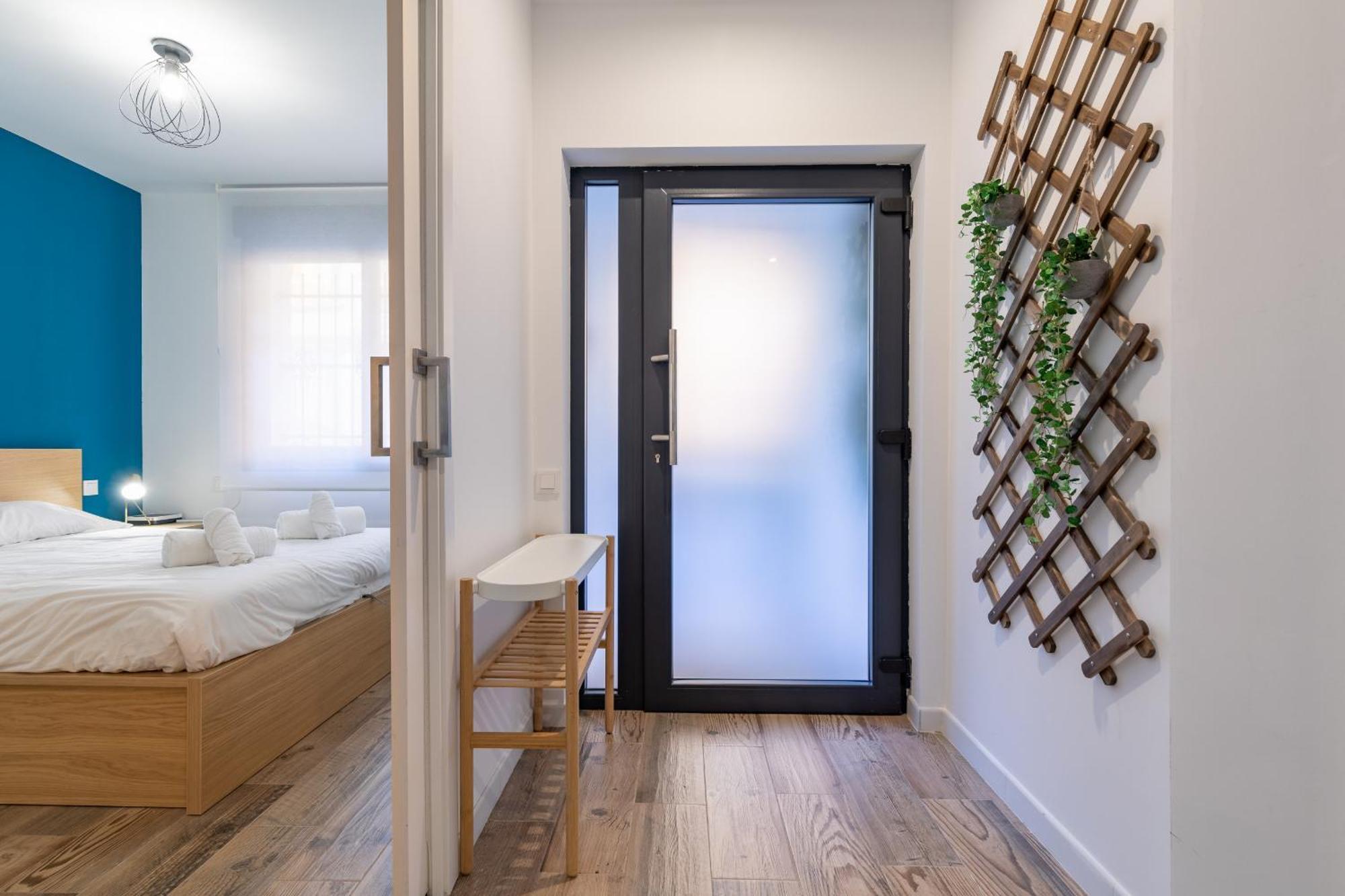 Apartup Ruzafa Vertical Valencia Exterior photo