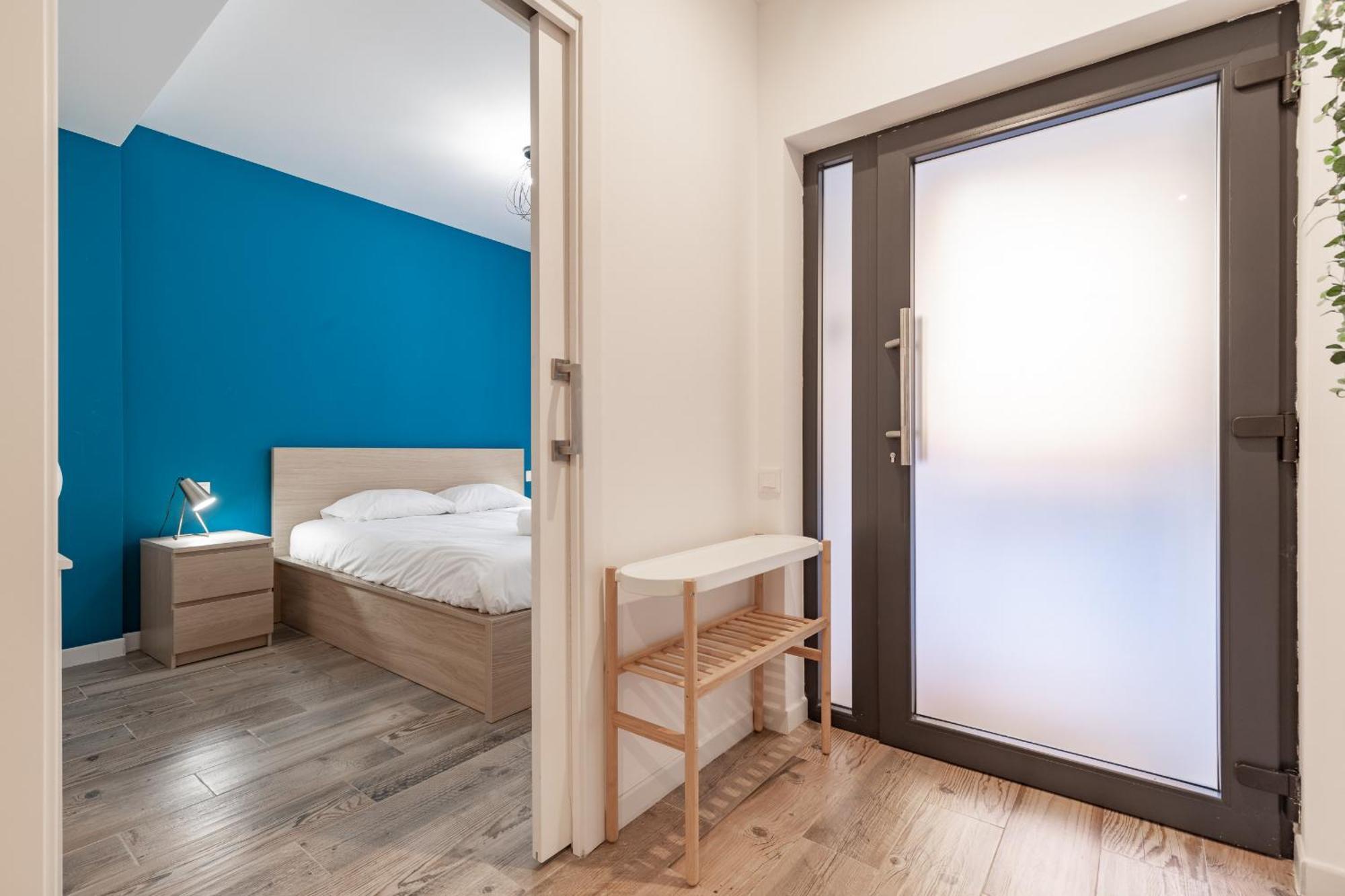 Apartup Ruzafa Vertical Valencia Exterior photo