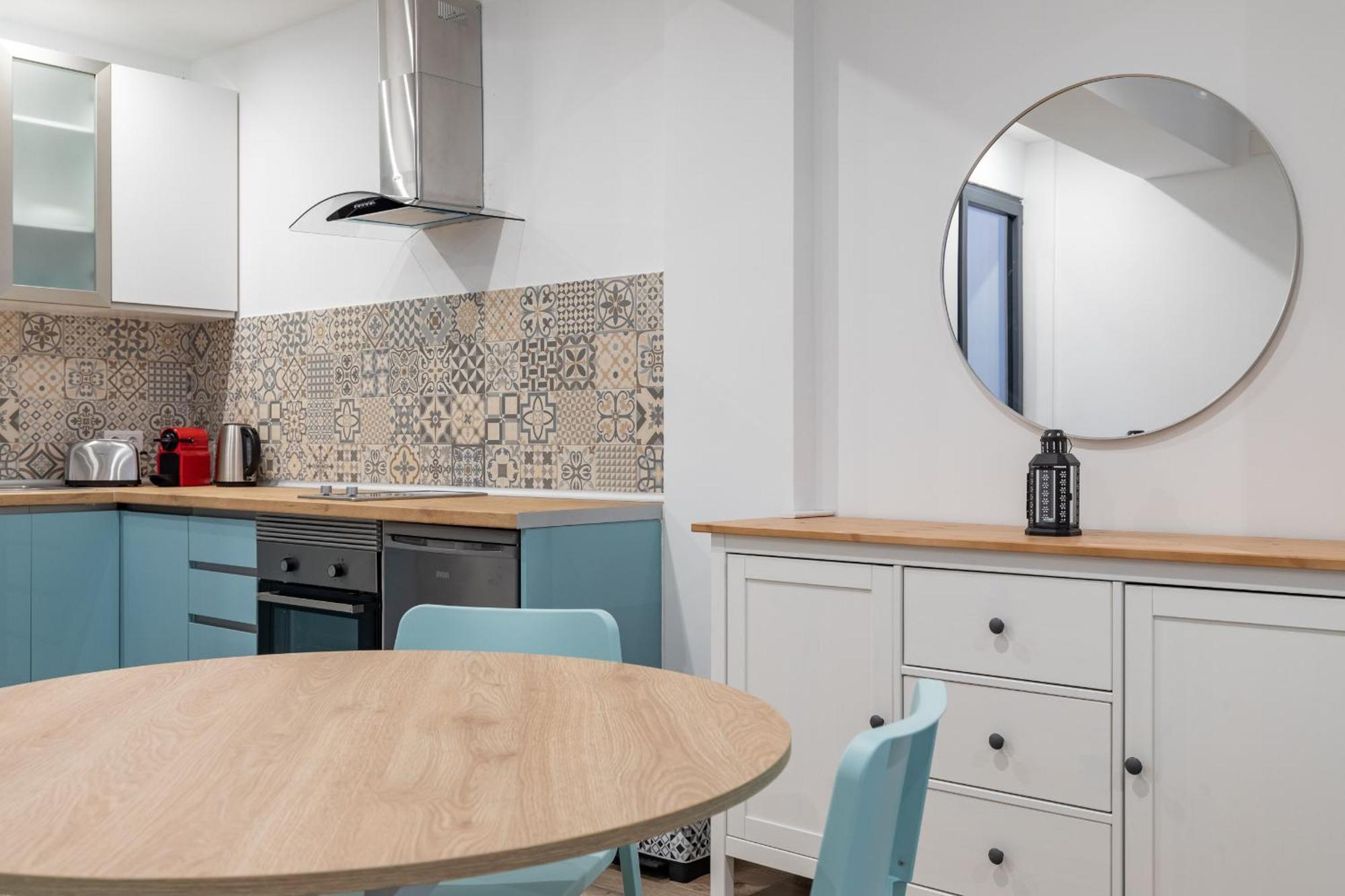 Apartup Ruzafa Vertical Valencia Exterior photo